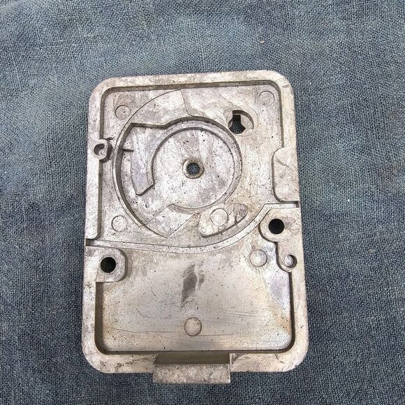 Sargent & Greenleaf G1 Manipulation Proof Lock Backplate 6700 & 8400 Change Key - Picture 6 of 10